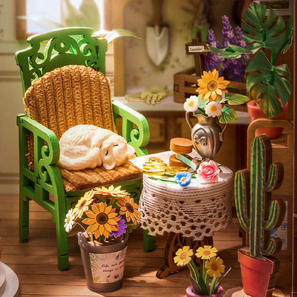 Rolife Secret Bloomy Nook – DIY Book Nook Kit