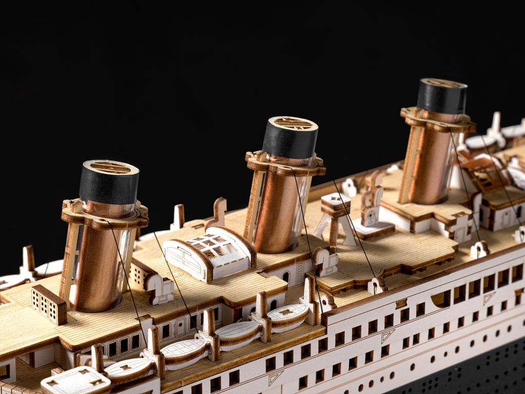 Rolife 1912 Eternal Atlantic Voyager – 3D Wooden Puzzle Kit