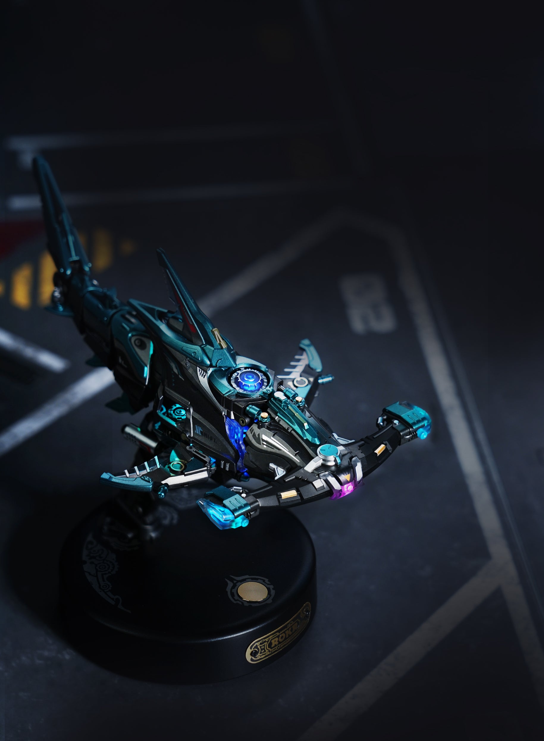 Hammerhead Shark – DIY Mechanical Model Kit