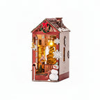 Christmas Street – DIY Book Nook Kit