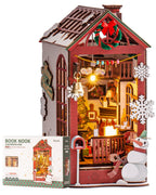 Christmas Street – DIY Book Nook Kit