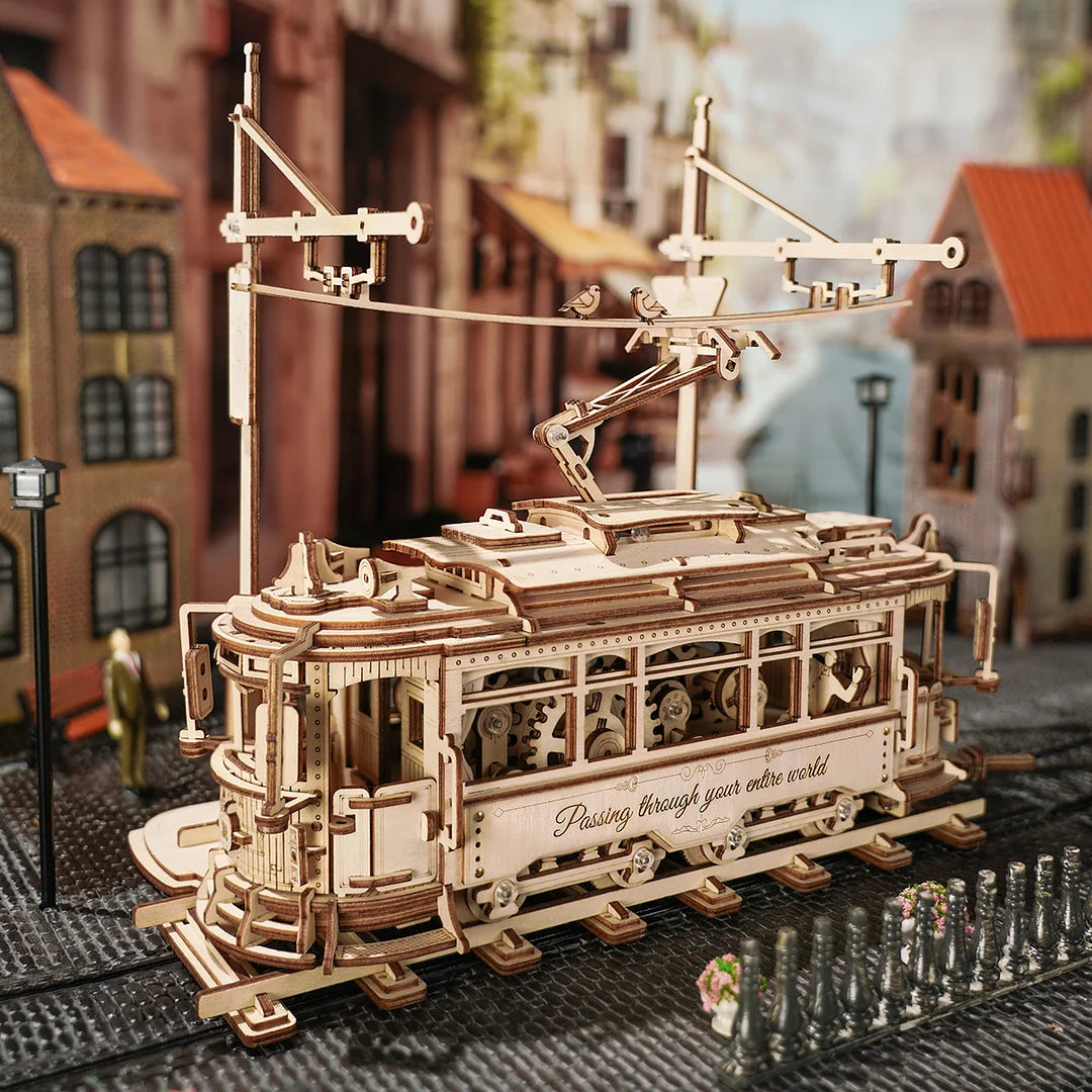 Classic City Tram – Wooden Model Kit