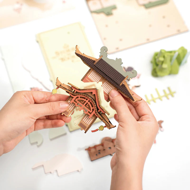 Falling Sakura – DIY Book Nook Kit