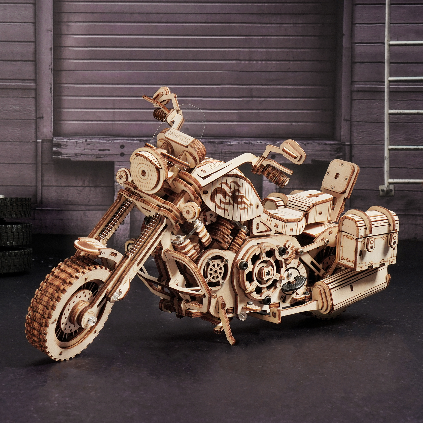 Vintage Cruiser Motorcycle – 3D Wooden Mechanical Model Kit