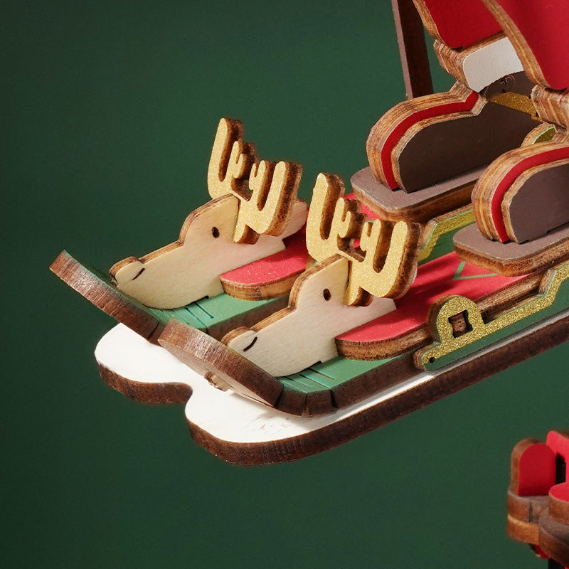 Santa on Skis – 3D Wooden Pendulum Balance Toy Kit