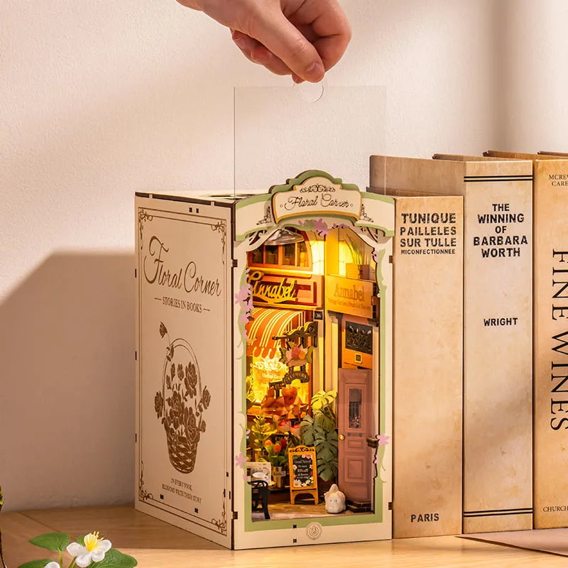 Floral Corner Book Nook – DIY Model Kit
