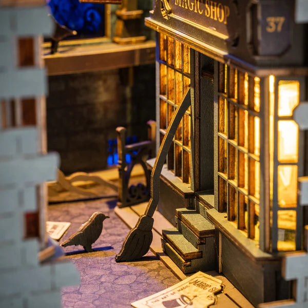 Magic House – DIY Book Nook Kit