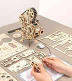 Vitascope Projector – DIY Mechanical Model Kit