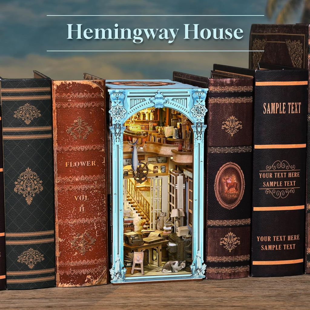 Hemingway House - DIY Book Nook Kit