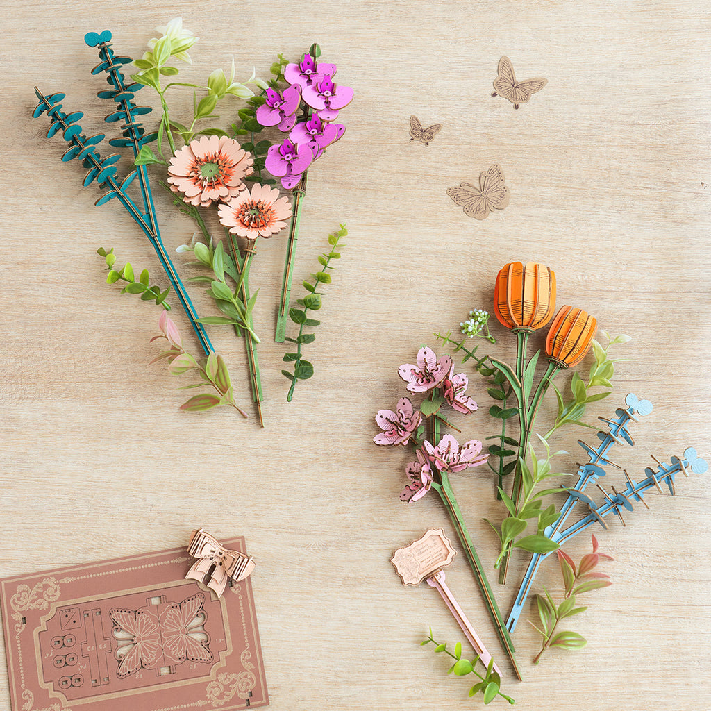 Wooden Blooming Book – DIY Wooden Flower Bouquet Kit