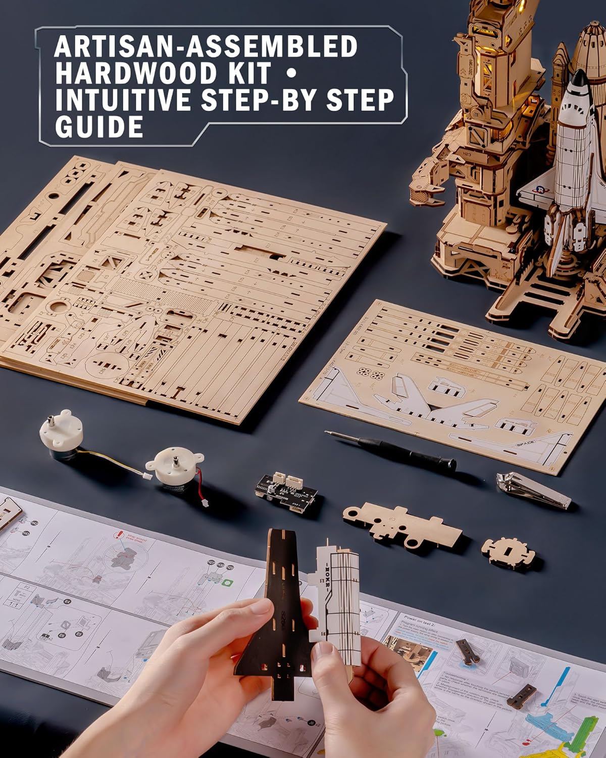 Space Shuttle Launch – Mechanical Model Kit