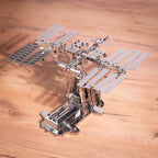 Metal Time Astronauts Lodge Space Station – DIY Metal Model Kit