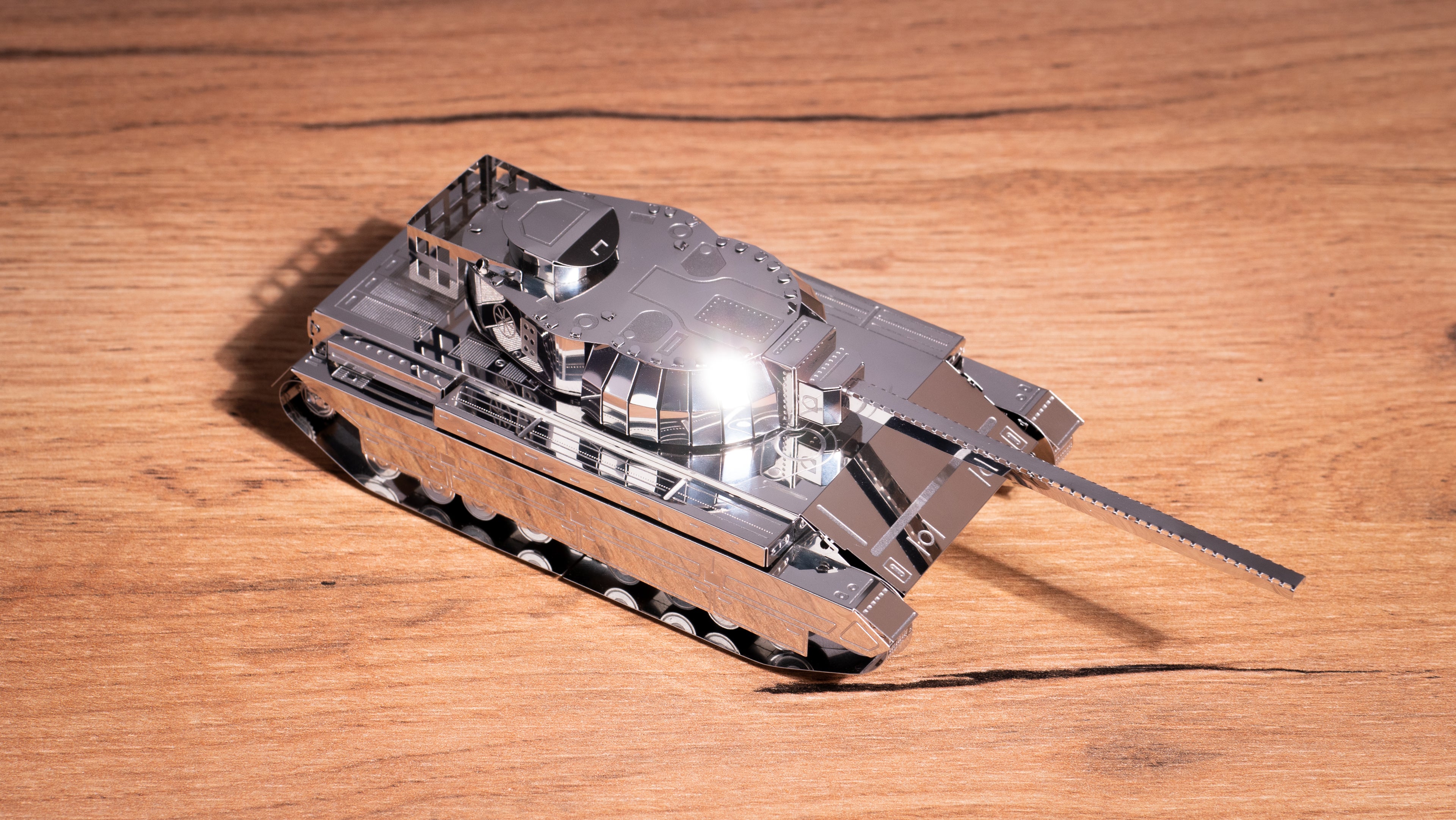 Metal Time Conqueror FV214 British Heavy Tank – DIY Metal Model Kit