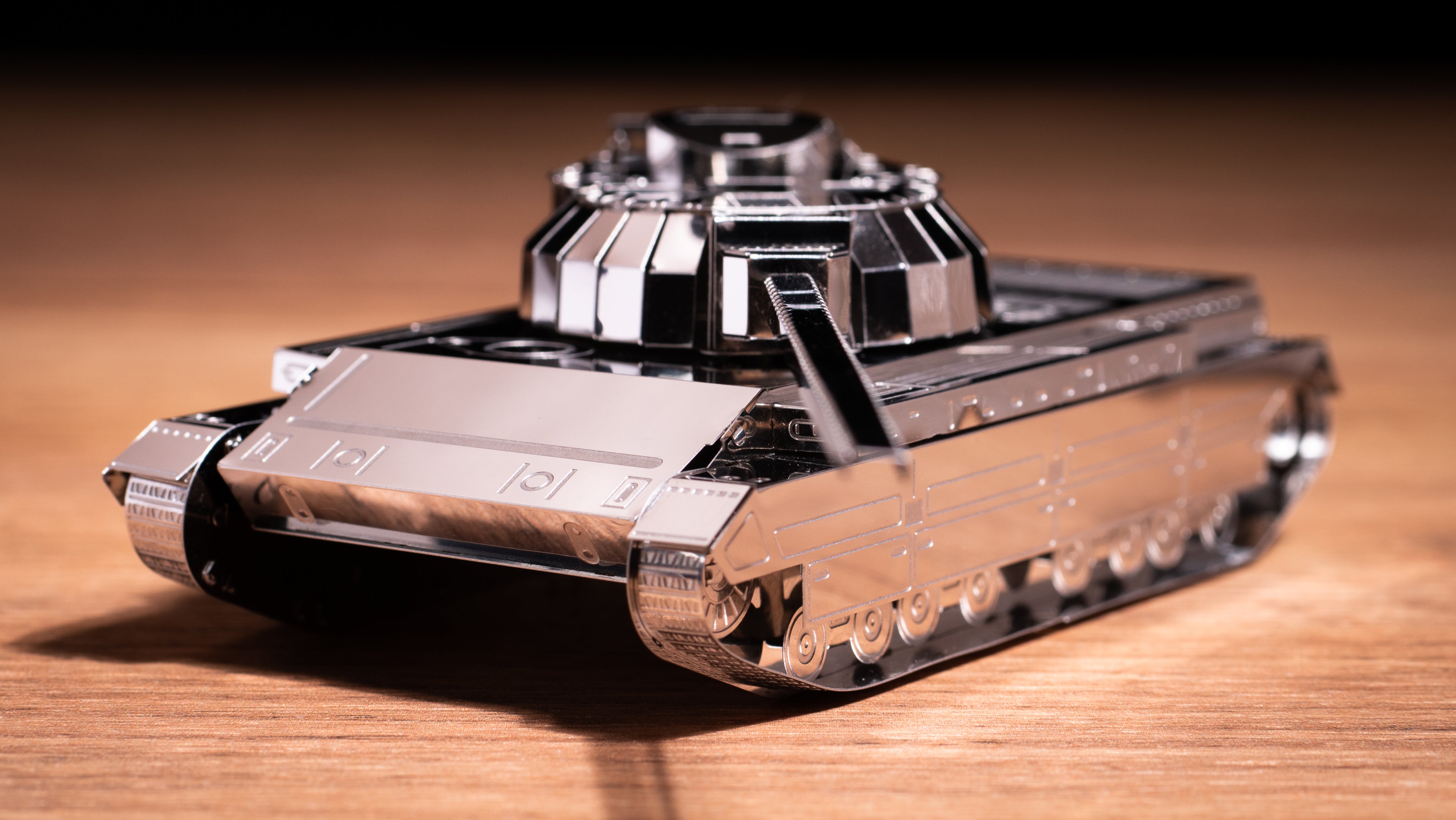 Metal Time Conqueror FV214 British Heavy Tank – DIY Metal Model Kit