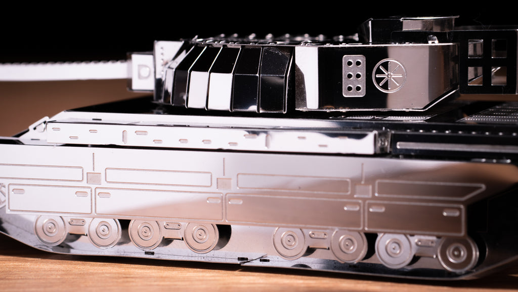 Metal Time Conqueror FV214 British Heavy Tank – DIY Metal Model Kit