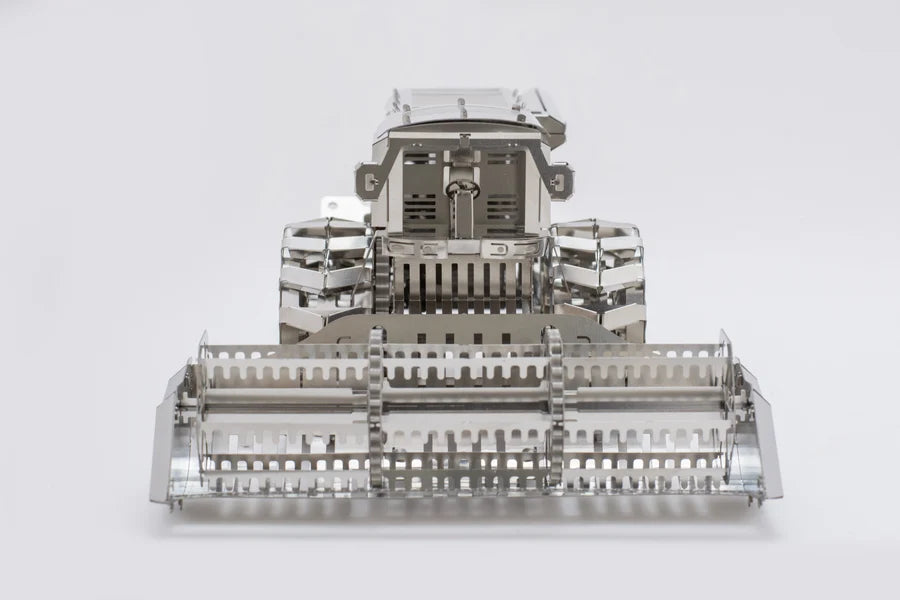 Metal Time Voracious Harvester Combine - DIY Metal Model Kit