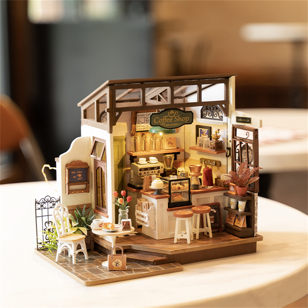 Flavory Café – DIY Miniature House Kit