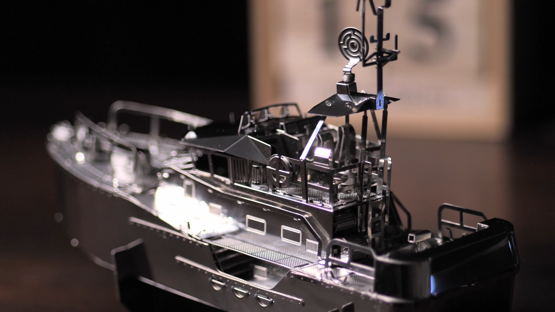 Metal Time Guardian of the Coasts – DIY Metal Model Kit