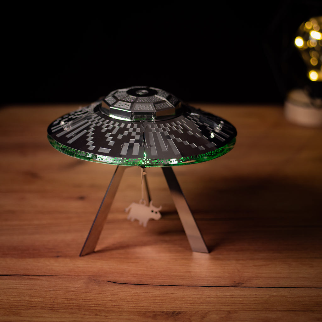 Metal Time Stellar Raiders UFO – DIY Metal Model Kit