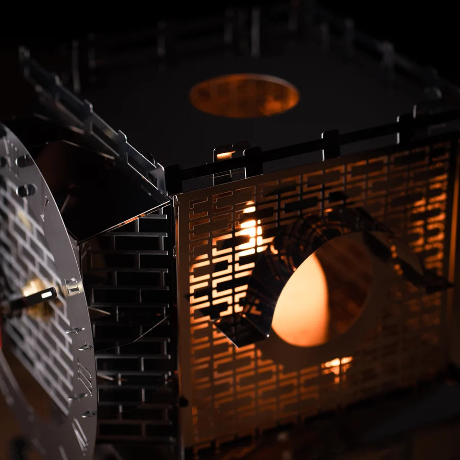 Metal Time Master of Time Stand Clock - DIY Metal Model Kit