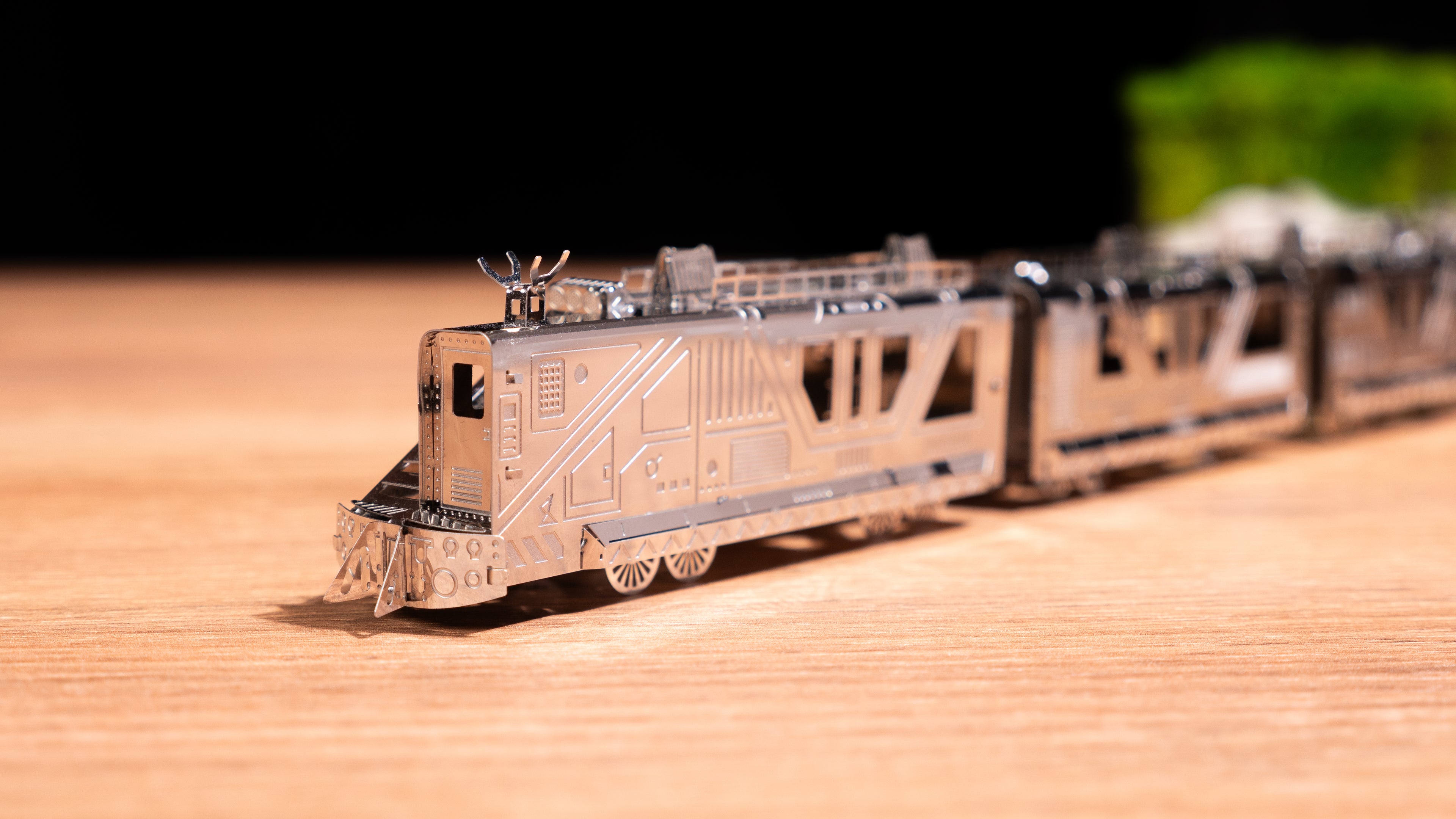 Metal Time Night Rider 3000 Armoured Train – DIY Metal Model Kit