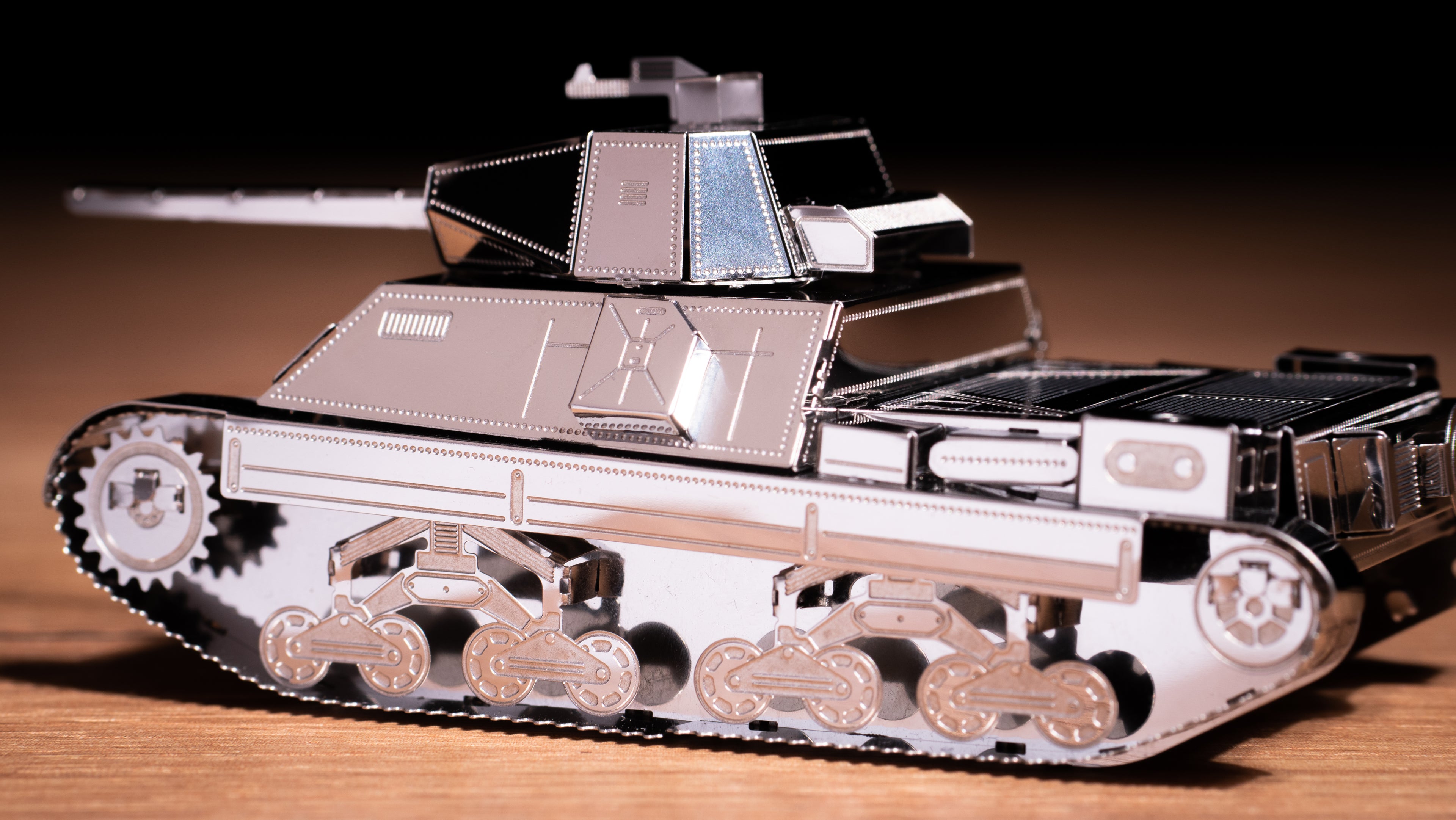 Metal Time P 26/40 Tank – DIY Metal Model Kit