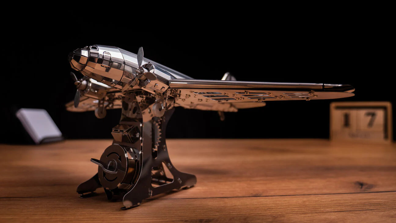 Metal Time Remarkable Douglas DC-3 - DIY Metal Model Kit