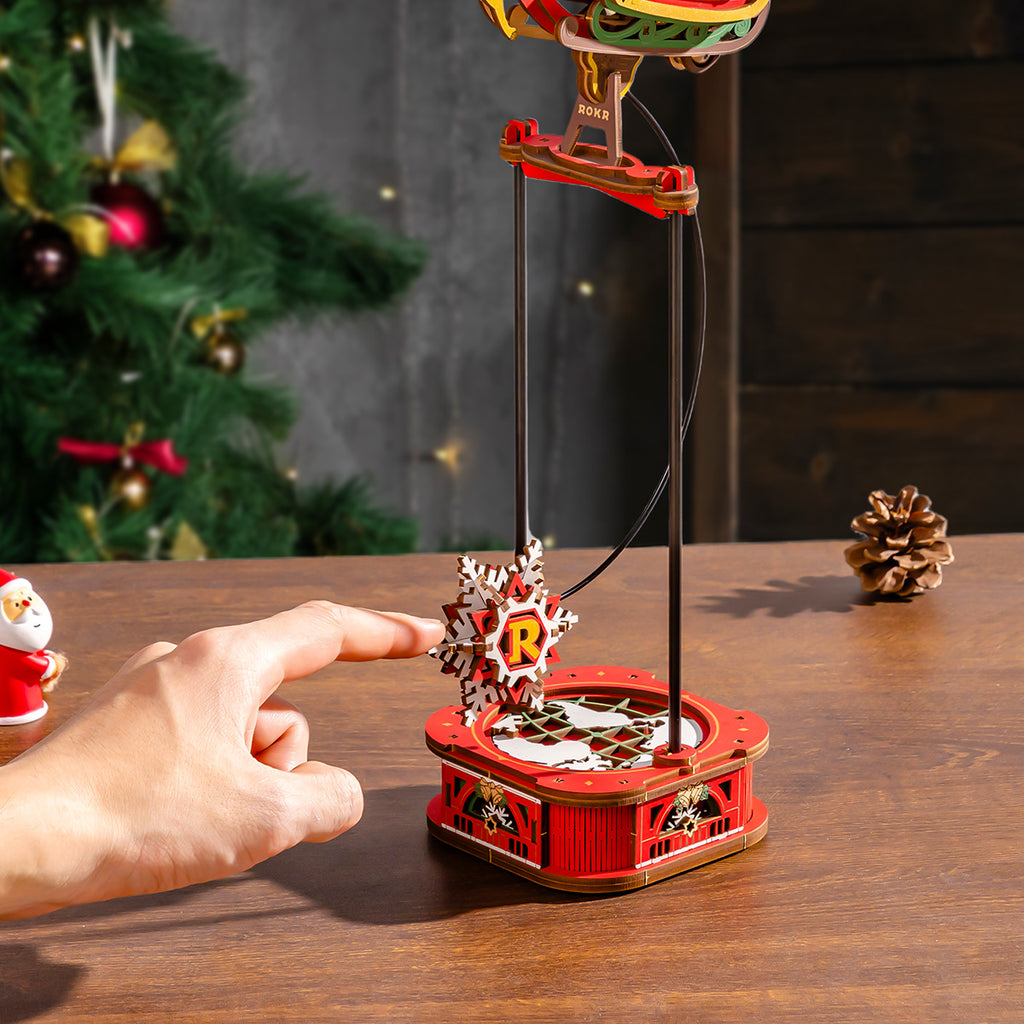 Santa on Sleigh – 3D Wooden Pendulum Balance Toy Kit