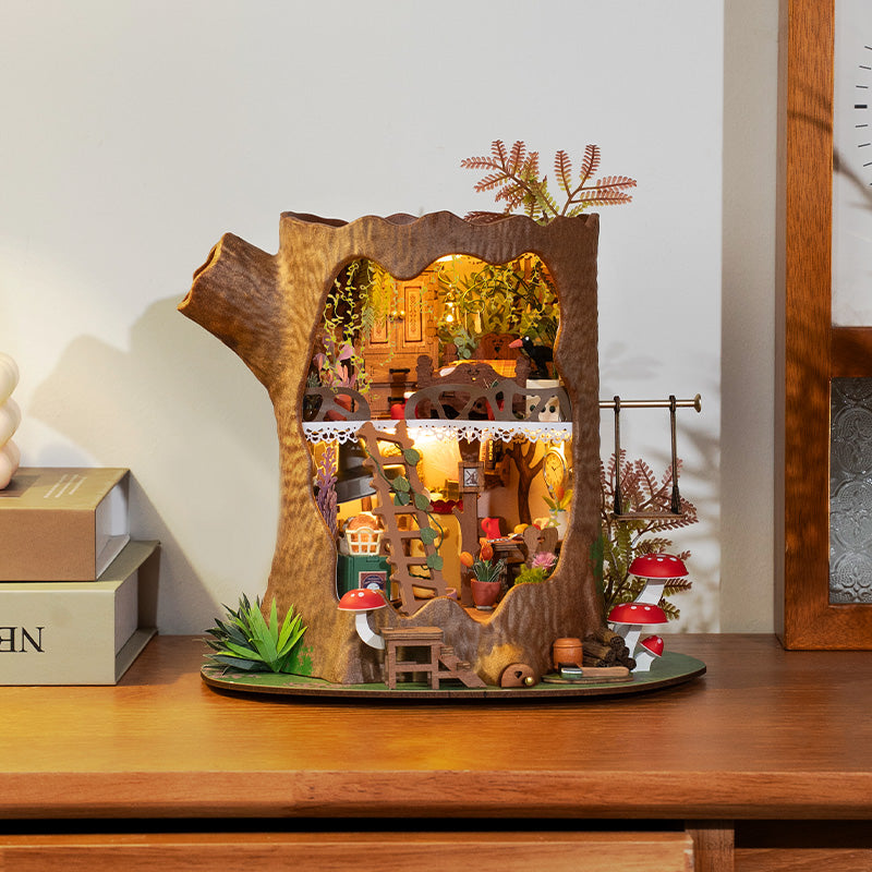 Fairytale Tree House – DIY Miniature House Kit