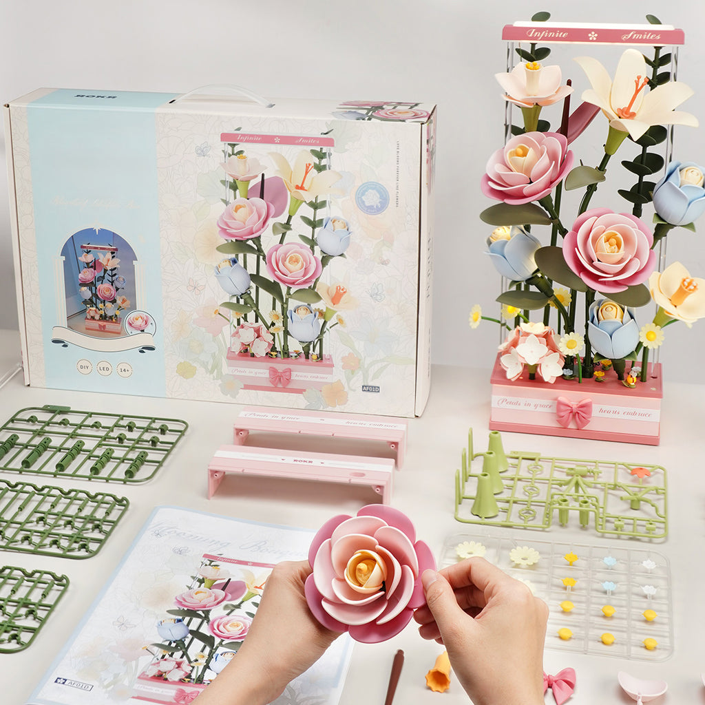 Blooming Bouquet Box – DIY Animated Flower Display Kit