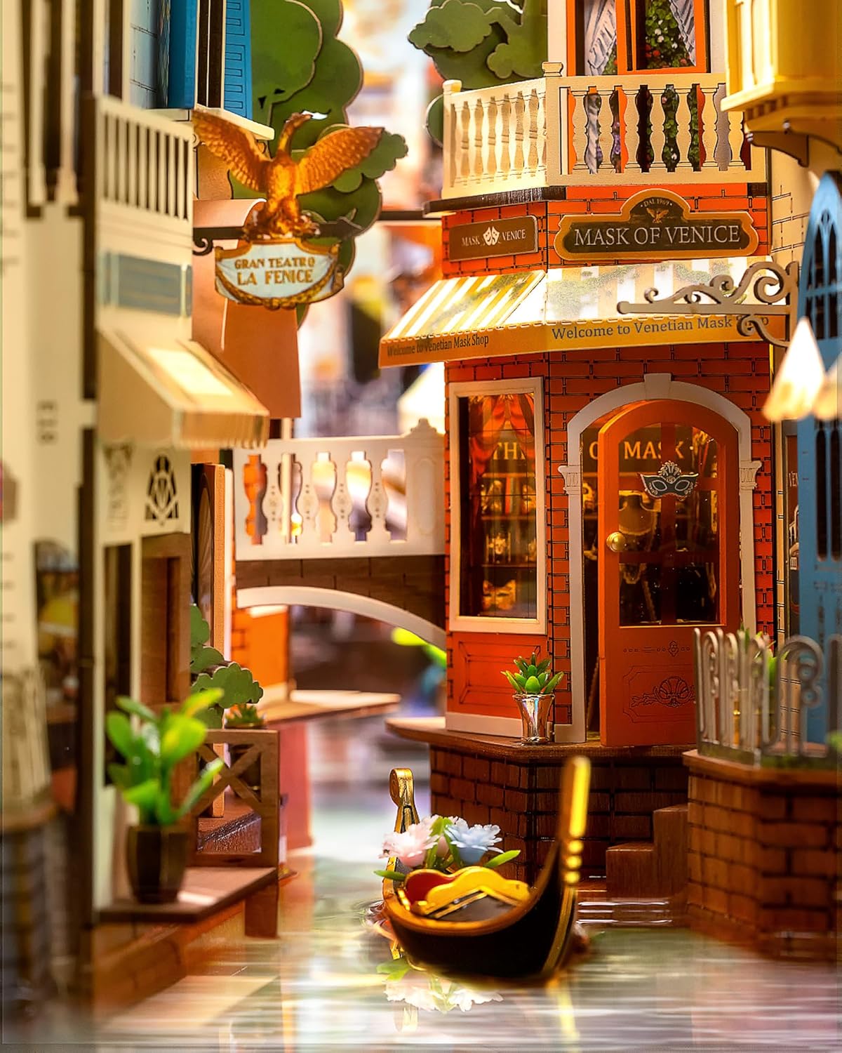 Romantic Venice Book Nook – DIY Model Kit