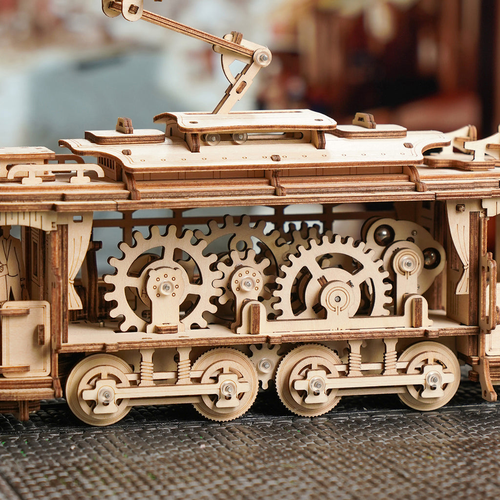 Classic City Tram – Wooden Model Kit