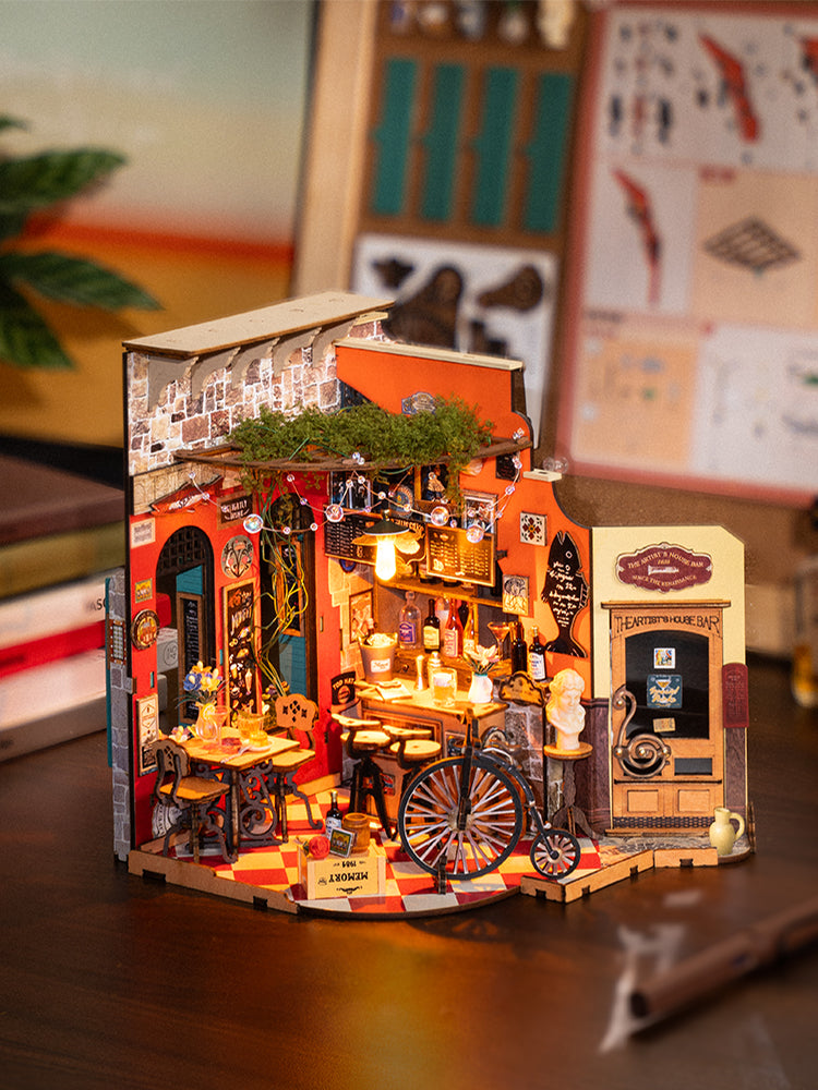 Cheers Bar – DIY Miniature House Kit