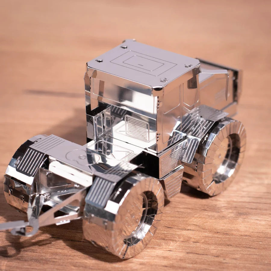 Metal Time Tractor Slobozhanets - DIY Metal Model Kit