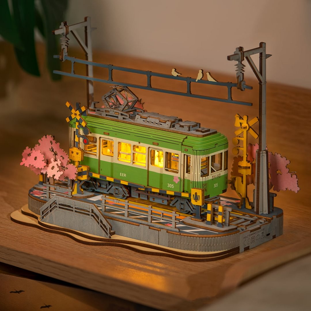 Sakura Journey Tram – Wooden Model Kit