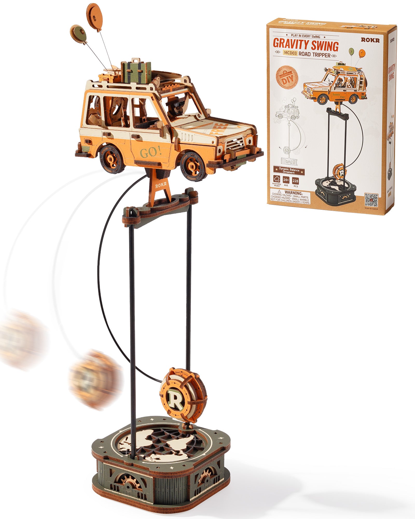 Gravity Balance Duo – Wooden Pendulum Model Kit
