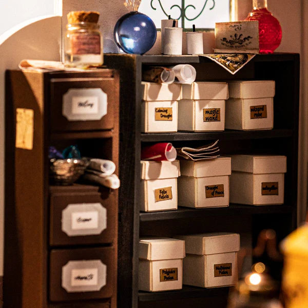 Kiki's Magic Emporium – DIY Miniature House Kit