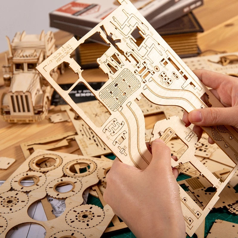 Vintage Racing Car – 3D Wooden Model Kit