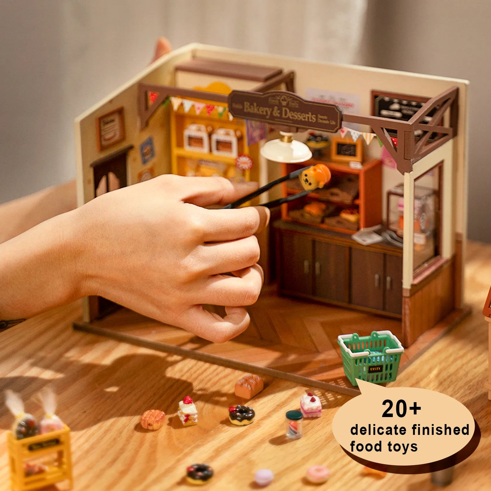 Becka's Baking – DIY Miniature House Kit