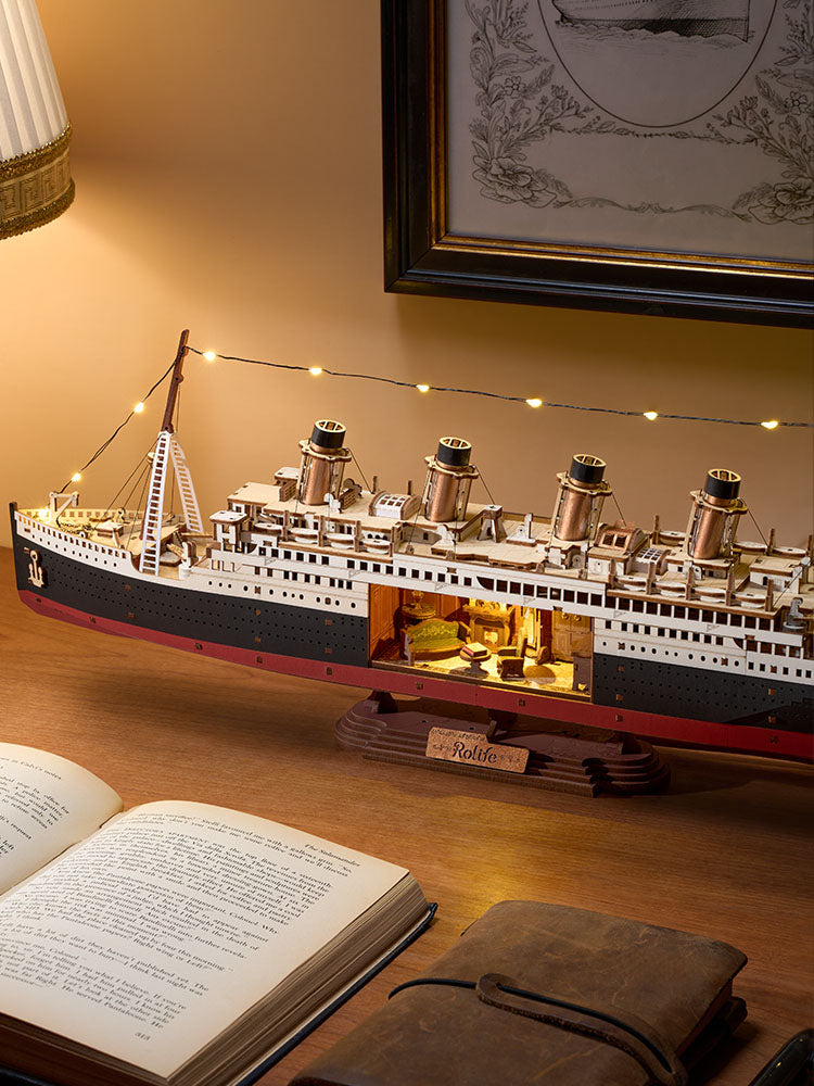 Rolife 1912 Eternal Atlantic Voyager – 3D Wooden Puzzle Kit
