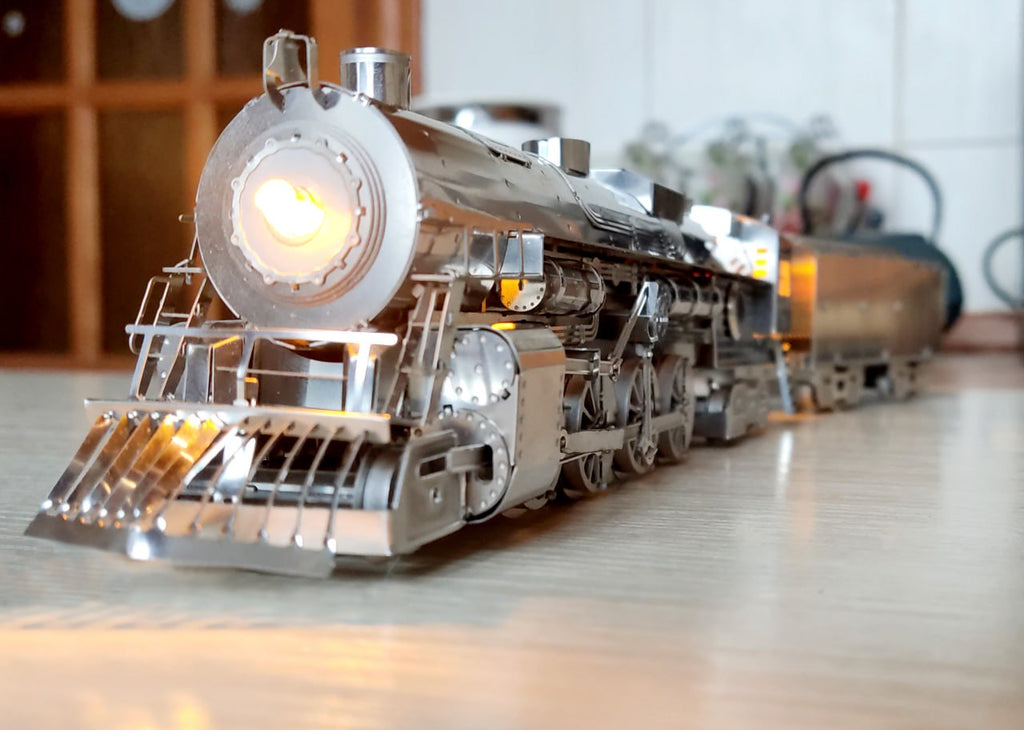 Metal Time Polar Steel Magic Express Mechanical Steam Train – DIY Metal Model Kit
