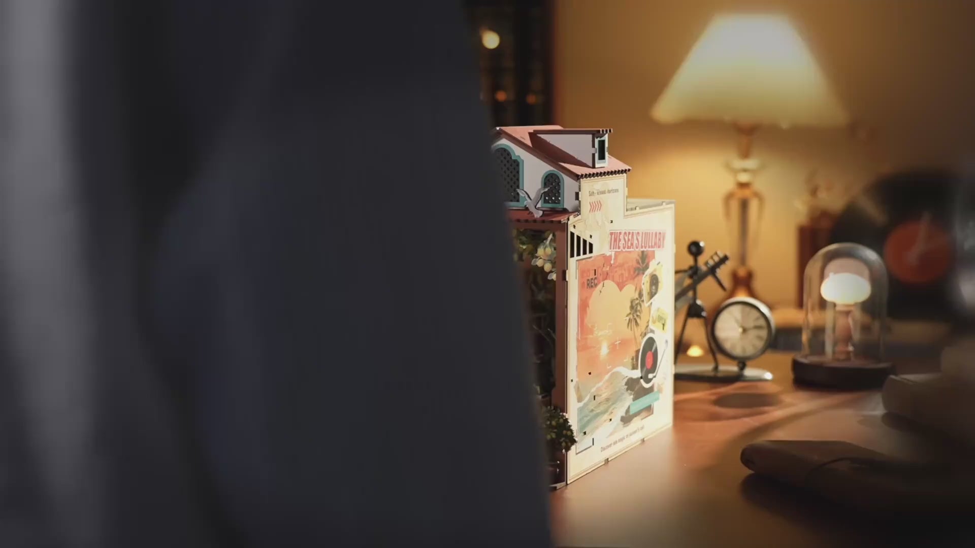 Rolife Sunset Isle DIY book nook video showing the illuminated Mediterranean miniature scene and travel-inspired side design