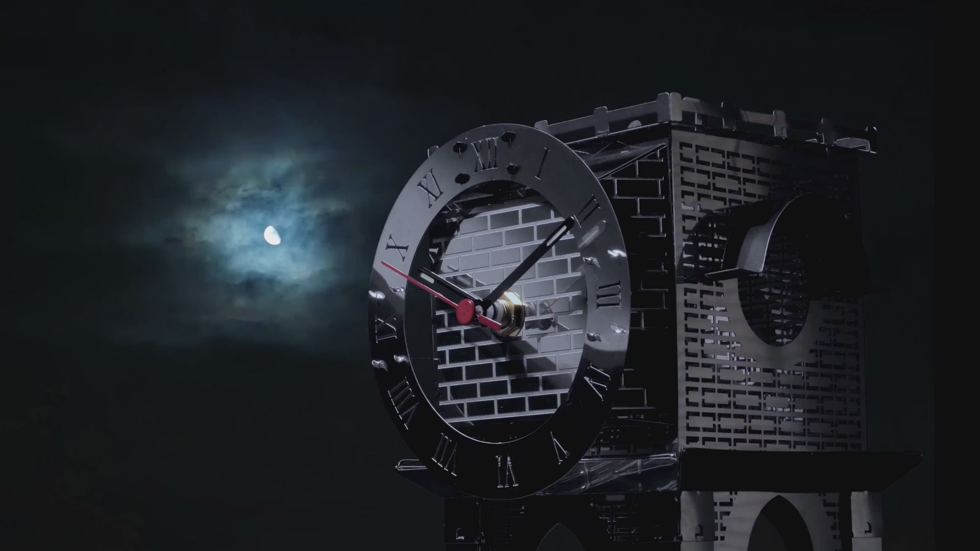 Metal Time Master of Time Stand Clock - DIY Metal Model Kit