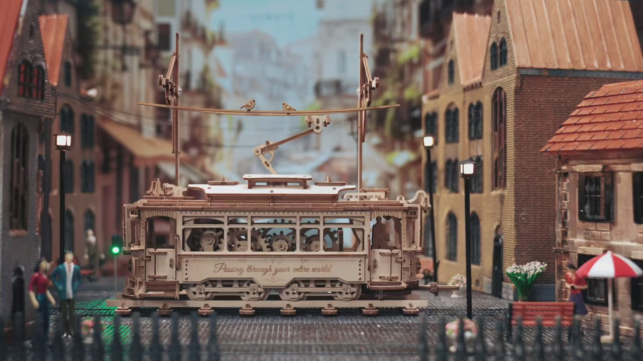 Classic City Tram – Wooden Model Kit