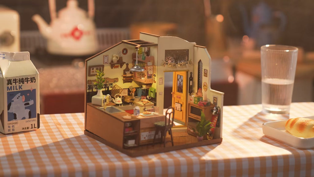 Happy Kitchen – DIY Miniature House Kit