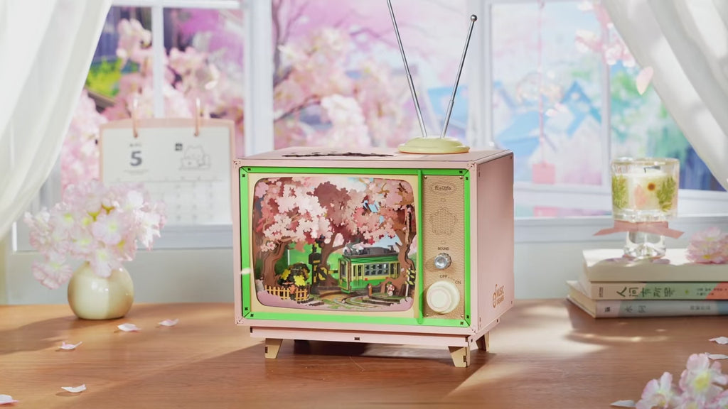 Sakura Dreamy Tour – Mechanical Wooden Model Kit